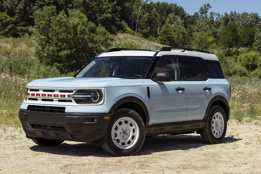 Se muestra el modelo Ford Bronco® Sport Heritage Edition 2023 en Robin Egg's Blue