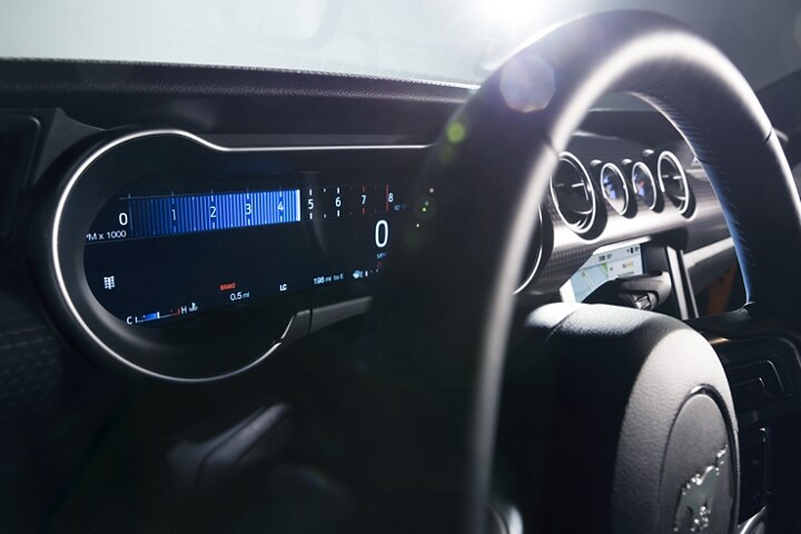 Grupo de Instrumentos Digital con LCD de 12” de la Ford Mustang® Coupe 2023
