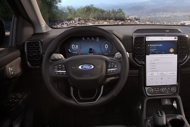 Primer plano del tablero de una Ford Ranger® 2024